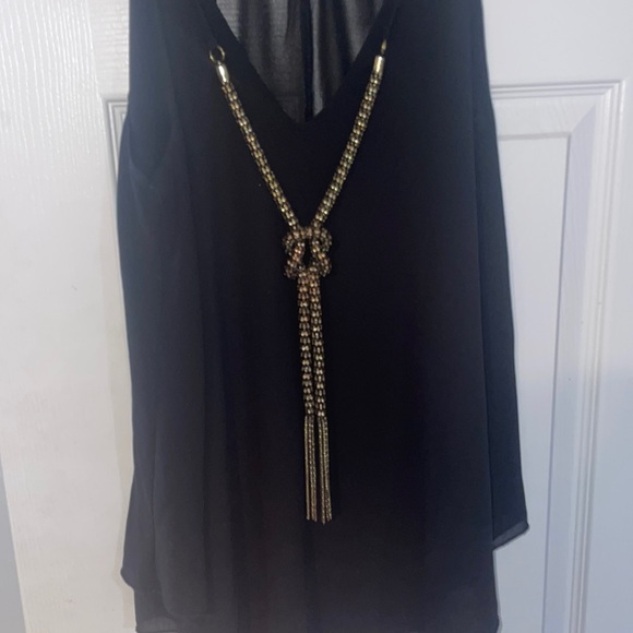 Jella couture, size small, flowy, black, blouse with connected necklace chain - Picture 3 of 7